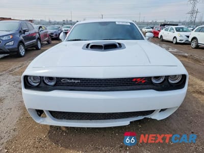 Piąte zdjęcie samochodu w środku: 2021 DODGE CHALLENGER R VIN:2C3CDZFJ5MH582883 - miniatura