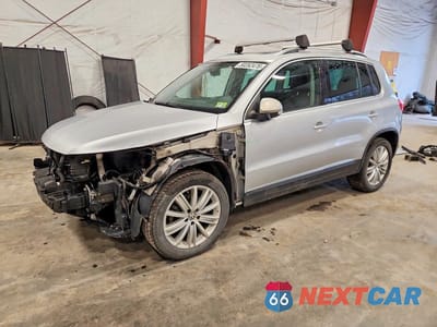 2013 VOLKSWAGEN TIGUAN S WVGBV3AX9DW563697 - główne zdjęcie licytacji z USA - miniatura