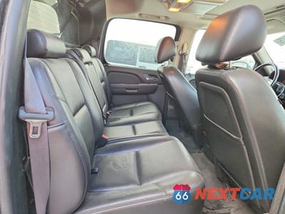 Zdjęcie 10 z 12 samochodu: 2013 CHEVROLET AVALANCHE LTZ VIN:3GNTKGE75DG261638 - miniatura