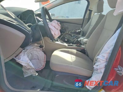 Zdjęcie 7 z 12 samochodu: 2017 FORD FOCUS SE VIN:1FADP3F22HL214611 - miniatura