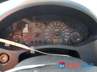Zdjęcie 9 z 12 samochodu: 2005 FORD FOCUS ZX5 VIN:3FAHP37NX5R140796 - miniatura