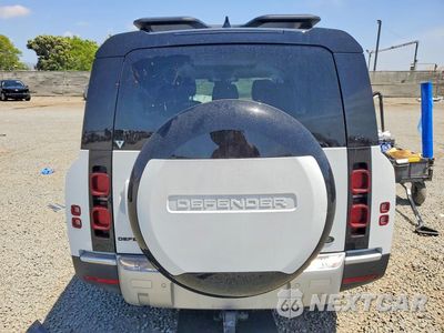 Zdjęcie 6 z 13 samochodu: 2023 LAND ROVER DEFENDER 130 SE VIN:SALEPFEU3P2184745 - miniatura