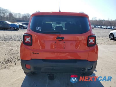 Zdjęcie 6 z 13 samochodu: 2017 JEEP RENEGADE LATITUDE VIN:ZACCJBBB3HPG08248 - miniatura