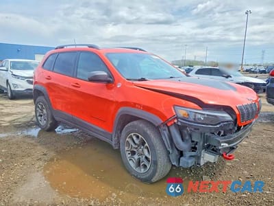 Czwarte zdjęcie samochodu z boku: 2021 JEEP CHEROKEE TRAILHAWK VIN:1C4PJMBX7MD137108 - miniatura