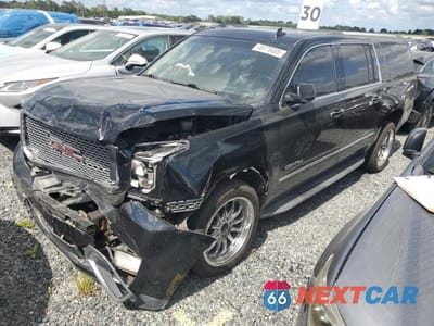 2017 GMC YUKON XL DENALI 1GKS2HKJ9HR125131 - główne zdjęcie licytacji z USA - miniatura