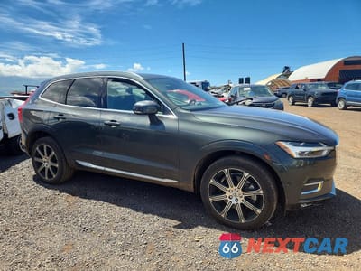 Czwarte zdjęcie samochodu z boku: 2018 VOLVO XC60 T6 INSCRIPTION VIN:YV4A22RL2J1079722 - miniatura