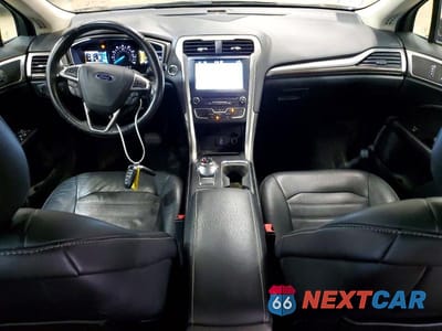 Zdjęcie 8 z 12 samochodu: 2018 FORD FUSION SE VIN:3FA6P0T9XJR118533 - miniatura