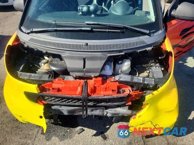 Zdjęcie 11 z 12 samochodu: 2008 SMART FORTWO PURE VIN:WMEEJ31X38K130792 - miniatura