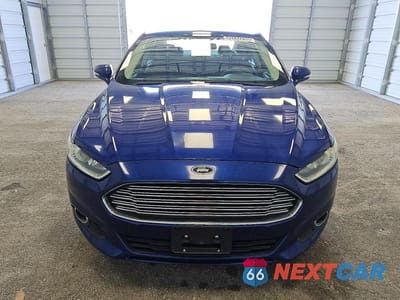 Piąte zdjęcie samochodu w środku: 2014 FORD FUSION SE VIN:3FA6P0H70ER362575 - miniatura