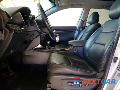 Zdjęcie 7 z 13 samochodu: 2015 KIA SORENTO EX VIN:5XYKU4A79FG595224 - miniatura