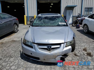 Piąte zdjęcie samochodu w środku: 2005 ACURA TL VIN:19UUA66225A040206 - miniatura