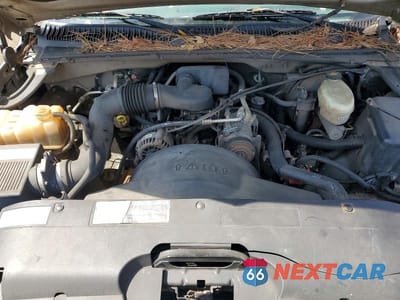 Zdjęcie 11 z 11 samochodu: 2004 CHEVROLET SILVERADO C1500 VIN:1GCEC14X94Z127955 - miniatura