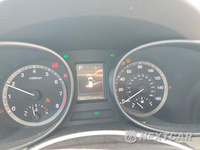 Zdjęcie 9 z 13 samochodu: 2017 HYUNDAI SANTA FE SPORT 2.4L VIN:5NMZU3LBXHH037188 - miniatura