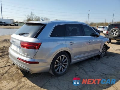 Trzecie zdjęcie samochodu z tyłu: 2018 AUDI Q7 PRESTIGE VIN:WA1VAAF7XJD011718 - miniatura