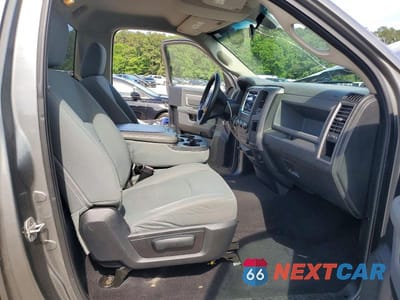 Zdjęcie 10 z 12 samochodu: 2013 RAM 1500 ST VIN:3C6JR6AG5DG568052 - miniatura
