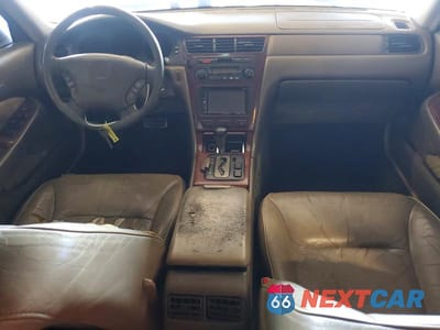 Zdjęcie 8 z 12 samochodu: 2002 ACURA 3.5RL VIN:JH4KA96512C001722 - miniatura