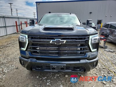 Piąte zdjęcie samochodu w środku: 2024 CHEVROLET SILVERADO K3500 LTZ VIN:2GC4YUEYXR1258611 - miniatura
