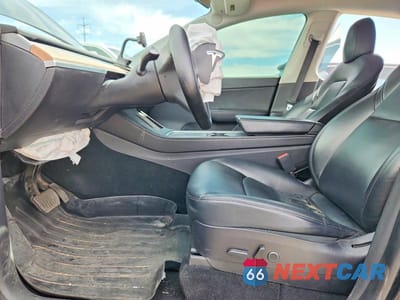 Zdjęcie 7 z 13 samochodu: 2021 TESLA MODEL Y VIN:5YJYGAEE4MF113143 - miniatura