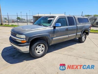 1999 CHEVROLET SILVERADO K1500 2GCEK19T4X1153045 - główne zdjęcie licytacji z USA - miniatura