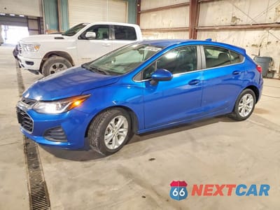 2019 CHEVROLET CRUZE LT 3G1BE6SM7KS561720 - główne zdjęcie licytacji z USA - miniatura