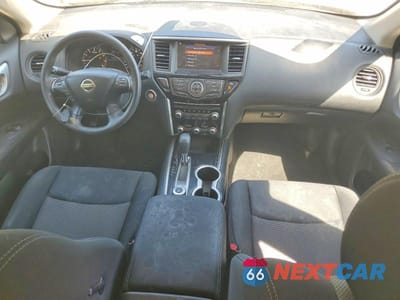 Zdjęcie 8 z 13 samochodu: 2017 NISSAN PATHFINDER S VIN:5N1DR2MMXHC910454 - miniatura