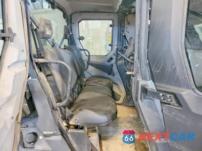 Zdjęcie 6 z 10 samochodu: 2021 CAN-AM DEFENDER XT HD10 UTILITY VEHICLE VIN:3JBUCAX48MK002135 - miniatura