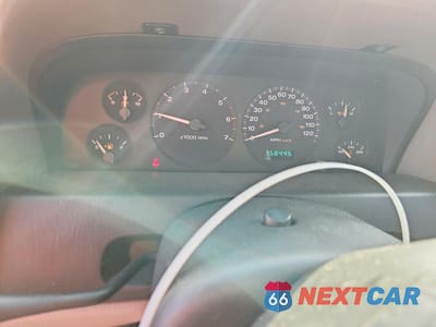 Zdjęcie 9 z 11 samochodu: 2004 JEEP GRAND CHEROKEE LAREDO VIN:1J4GX48S24C312035 - miniatura