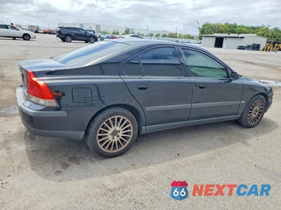 Trzecie zdjęcie samochodu z tyłu: 2004 VOLVO S60 2.5T VIN:YV1RS59V042327922 - miniatura