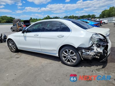 Drugie zdjęcie samochodu z przodu: 2017 MERCEDES-BENZ C 300 4MATIC VIN:55SWF4KB6HU192616 - miniatura