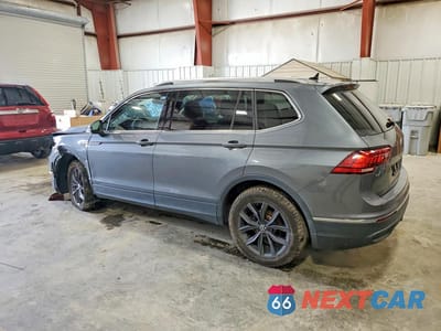 Drugie zdjęcie samochodu z przodu: 2022 VOLKSWAGEN TIGUAN SE VIN:3VV2B7AXXNM056346 - miniatura