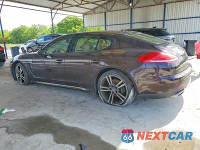 Drugie zdjęcie samochodu z przodu: 2014 PORSCHE PANAMERA 2 VIN:WP0AA2A74EL011520 - miniatura
