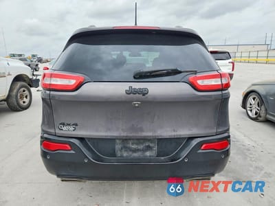 Zdjęcie 6 z 14 samochodu: 2018 JEEP CHEROKEE LATITUDE VIN:1C4PJMCX4JD603734 - miniatura