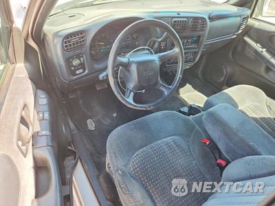 Zdjęcie 8 z 12 samochodu: 2000 CHEVROLET .S10 VIN:1GCCS19W4Y8270852 - miniatura