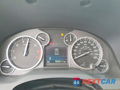 Zdjęcie 9 z 12 samochodu: 2014 TOYOTA TUNDRA CREWMAX PLATINUM VIN:5TFAW5F19EX352363 - miniatura