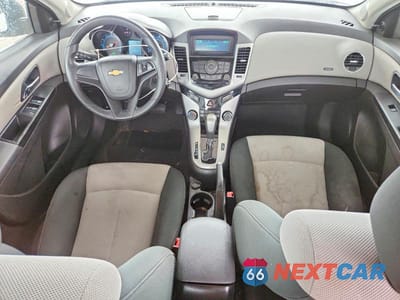 Zdjęcie 8 z 11 samochodu: 2011 CHEVROLET CRUZE LS VIN:1G1PC5SHXB7238558 - miniatura