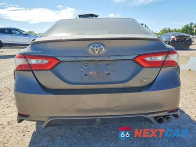Zdjęcie 6 z 13 samochodu: 2018 TOYOTA CAMRY SE VIN:4T1B11HK3JU038832 - miniatura