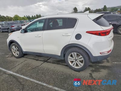 Drugie zdjęcie samochodu z przodu: 2017 KIA SPORTAGE LX VIN:KNDPMCAC8H7067946 - miniatura