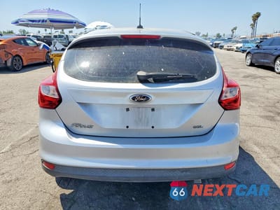 Zdjęcie 6 z 11 samochodu: 2012 FORD FOCUS SEL VIN:1FAHP3M22CL437471 - miniatura