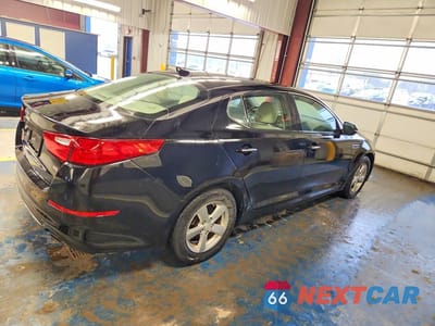 Trzecie zdjęcie samochodu z tyłu: 2014 KIA OPTIMA LX VIN:5XXGM4A73EG347365 - miniatura