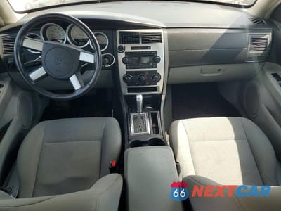 Zdjęcie 8 z 12 samochodu: 2007 DODGE CHARGER VIN:2B3KA43G57H778310 - miniatura