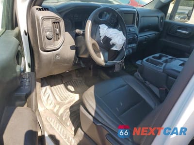 Zdjęcie 8 z 12 samochodu: 2020 CHEVROLET SILVERADO C2500 HEAVY DUTY VIN:1GC4WLE76LF147075 - miniatura