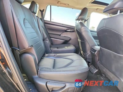 Zdjęcie 11 z 13 samochodu: 2020 TOYOTA HIGHLANDER XLE VIN:5TDGZRBH2LS017881 - miniatura