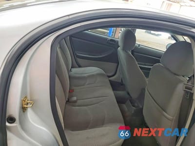 Zdjęcie 10 z 12 samochodu: 2006 CHRYSLER SEBRING TOURING VIN:1C3EL56R36N272655 - miniatura