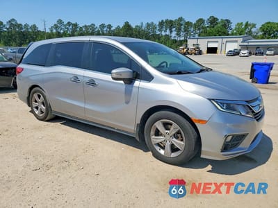 Czwarte zdjęcie samochodu z boku: 2019 HONDA ODYSSEY EXL VIN:5FNRL6H7XKB033644 - miniatura