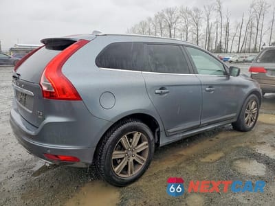 Trzecie zdjęcie samochodu z tyłu: 2017 VOLVO XC60 T5 INSCRIPTION VIN:YV440MRU7H2153843 - miniatura