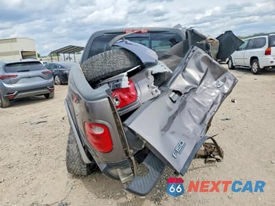 Zdjęcie 6 z 12 samochodu: 2002 FORD F150 SUPERCREW VIN:1FTRW08L62KB57110 - miniatura
