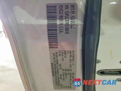 Zdjęcie 13 z 13 samochodu: 2021 JEEP CHEROKEE LATITUDE VIN:1C4PJLCB7MD189416 - miniatura