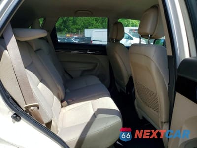 Zdjęcie 10 z 12 samochodu: 2011 KIA SORENTO LX VIN:5XYKTDA16BG020622 - miniatura
