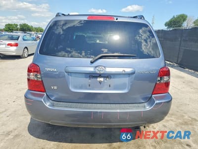 Zdjęcie 6 z 12 samochodu: 2005 TOYOTA HIGHLANDER LIMITED VIN:JTEGP21A150074219 - miniatura