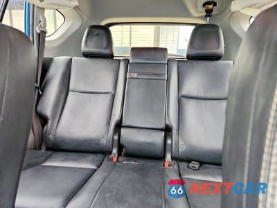 Zdjęcie 10 z 13 samochodu: 2016 TOYOTA RAV4 HV LIMITED VIN:JTMDJREV6GD049567 - miniatura